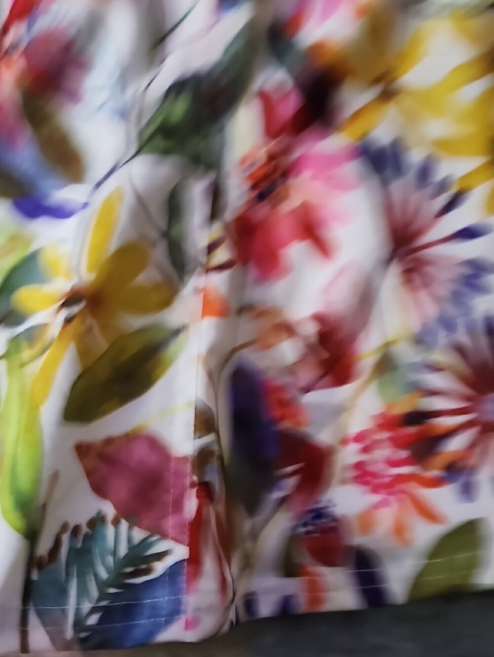 RipSkirt Hawaii Wrap Skirt Sz S Wildflower Watercolor Floral Pocket Quick Dry - Picture 9 of 11
